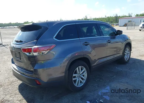 2016 Toyota Highlander Le V6 z USA, uszkodzony, nr VIN 5TDBKRFH6GS255859